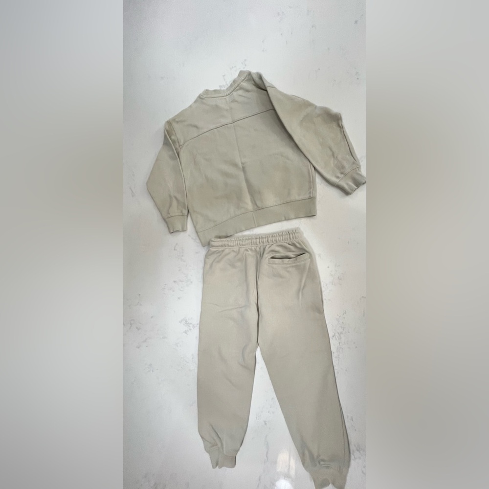 Zara Kids Cream Jogger Set - Picture 5 of 10